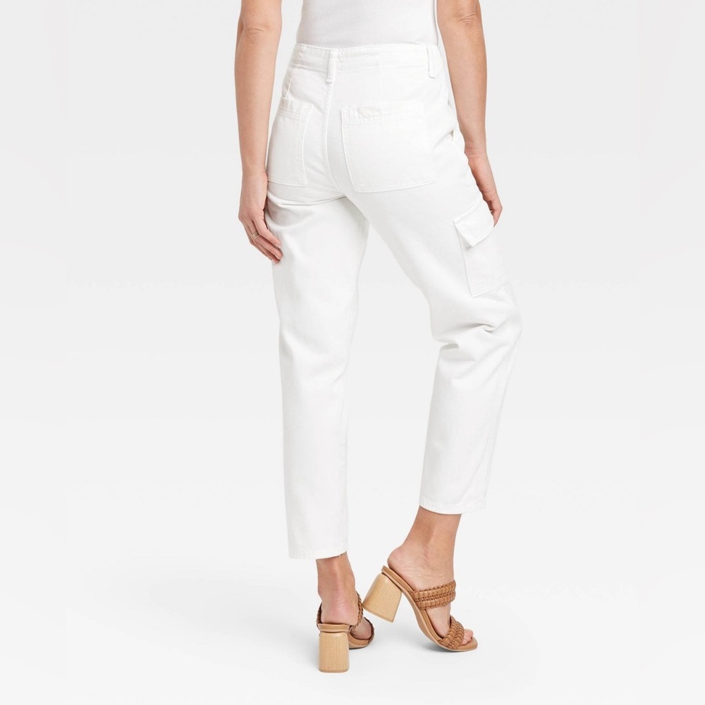 Universal Thread Boyfriend Jeans - Picture 2 of 3